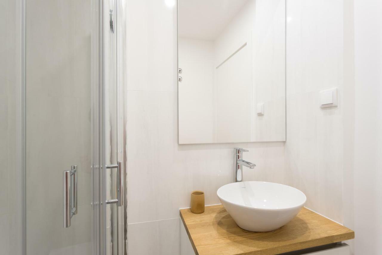 Alfama Lounge Three-Bedroom Apartment W/ River View And Parking - By Lu Holidays Lisboa Ngoại thất bức ảnh