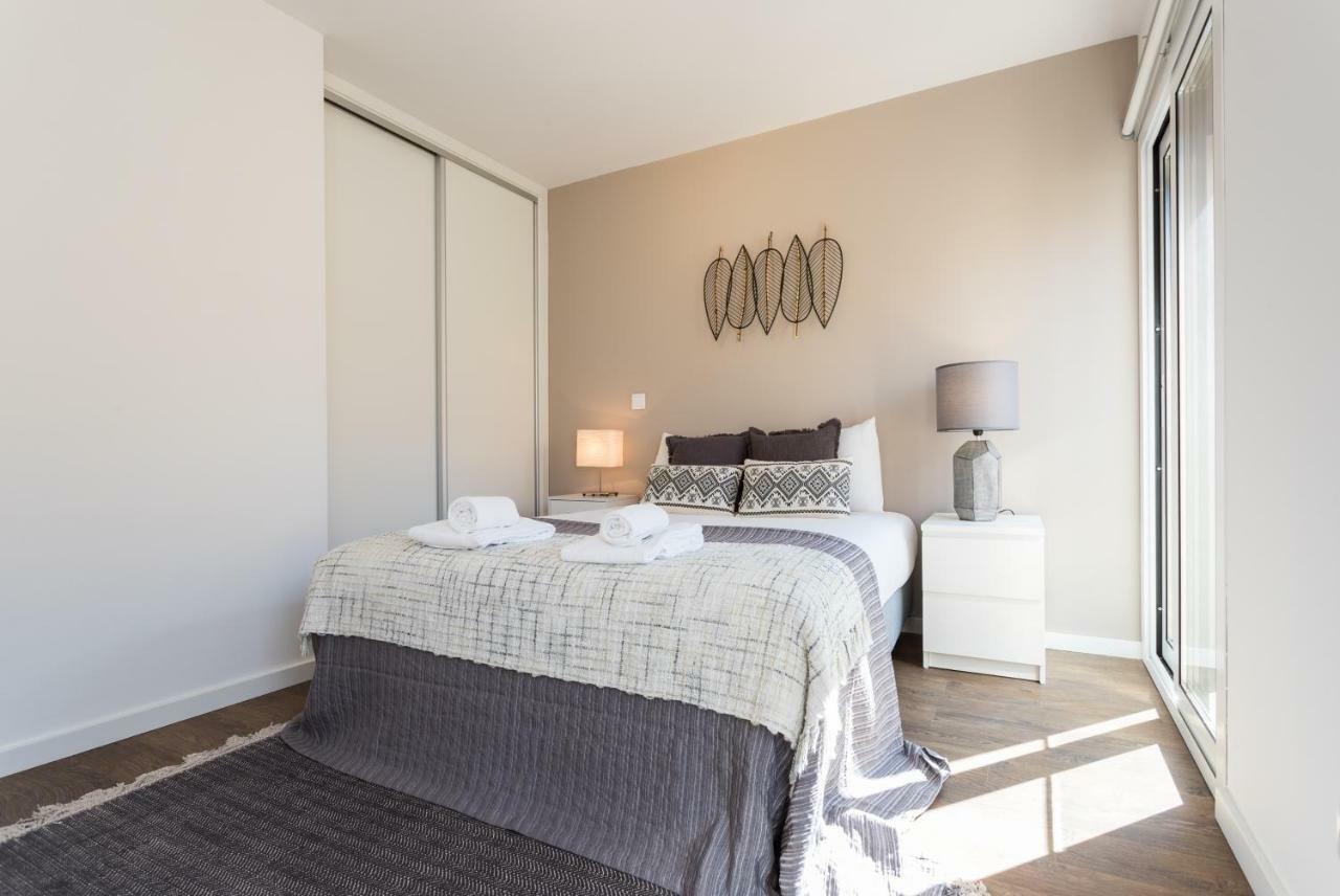 Alfama Lounge Three-Bedroom Apartment W/ River View And Parking - By Lu Holidays Lisboa Ngoại thất bức ảnh