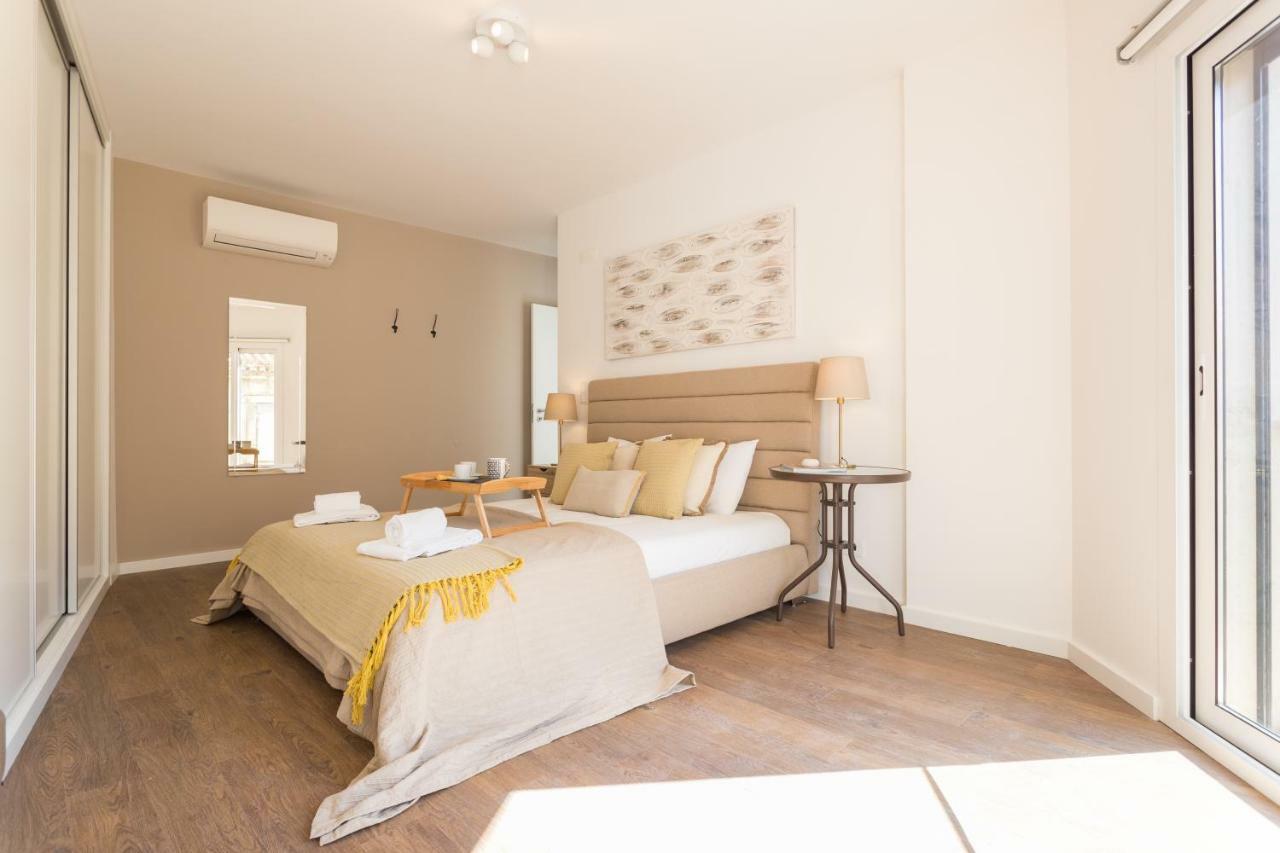 Alfama Lounge Three-Bedroom Apartment W/ River View And Parking - By Lu Holidays Lisboa Ngoại thất bức ảnh
